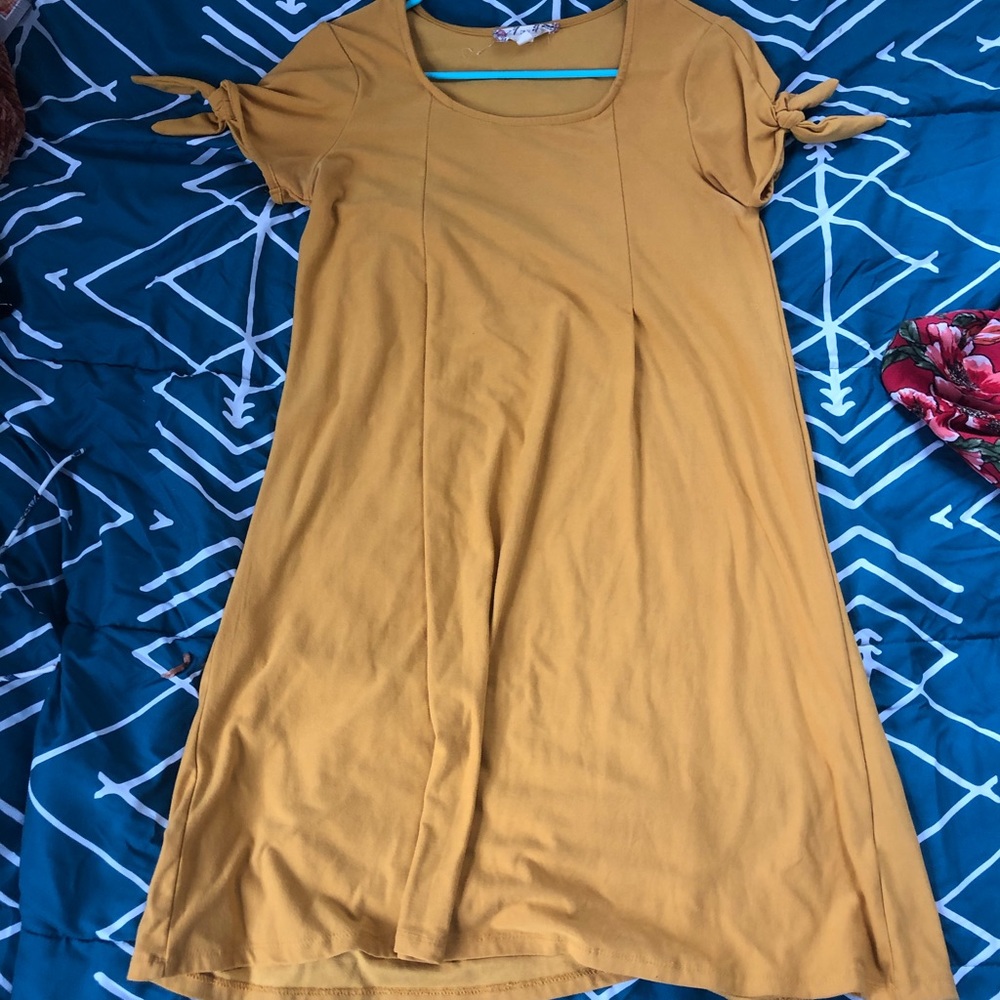 Cute yellow dress
